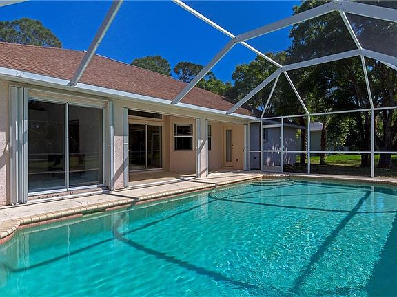 4th image of 1557 Crowberry Ln