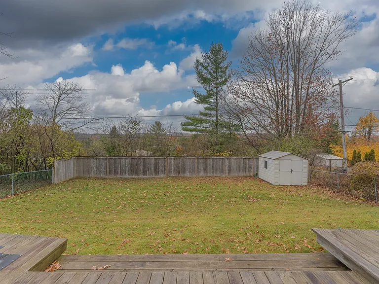 811 Overlea Ct #2 — Photo 15
