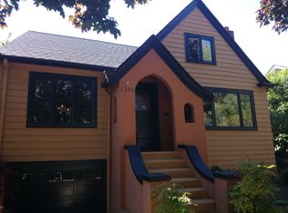 7349 16th Ave NE, Seattle, WA 98115