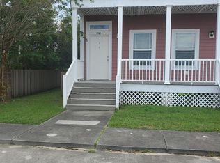 2121 Magazine St #A, Ocean Springs, MS 39564