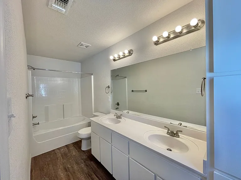 1708 Clovis Dr — Photo 19