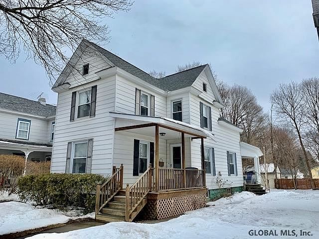 1st image of 22 Oak St