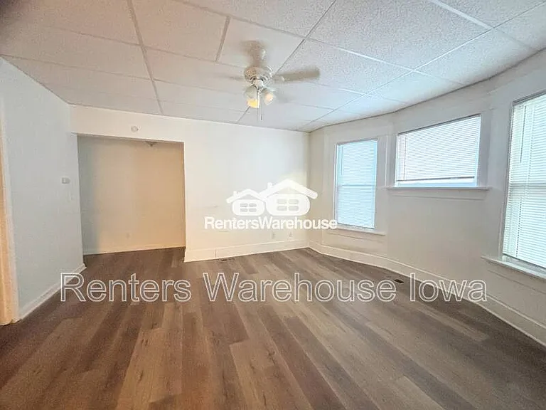 1123 24th St #1 — Photo 3