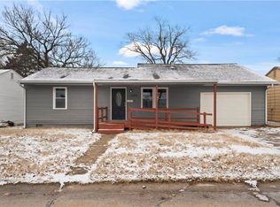 1732 Main St, Osawatomie, KS 66064