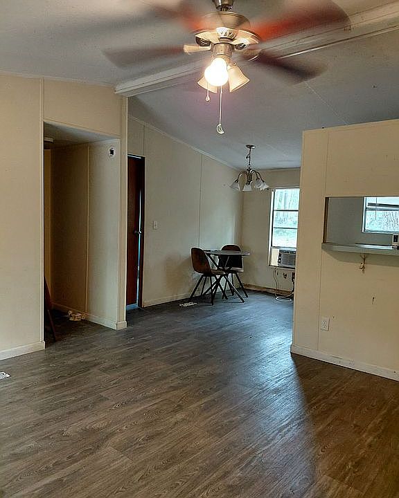 2nd image of 149 Southern Living Dr