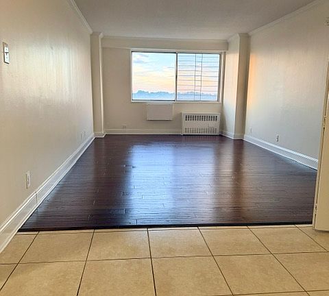 2nd image of 44 Sidney Ave W #10P