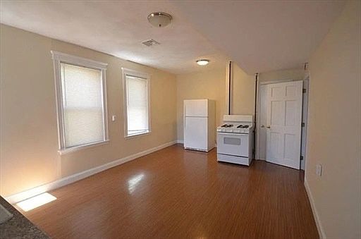 1st image of 279 Broadway #2F