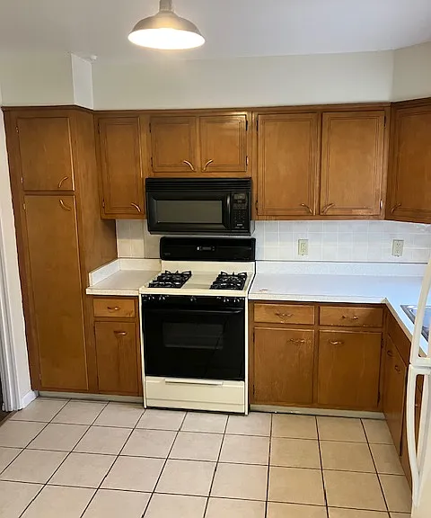 6423 Carlisle Pike #B — Photo 4