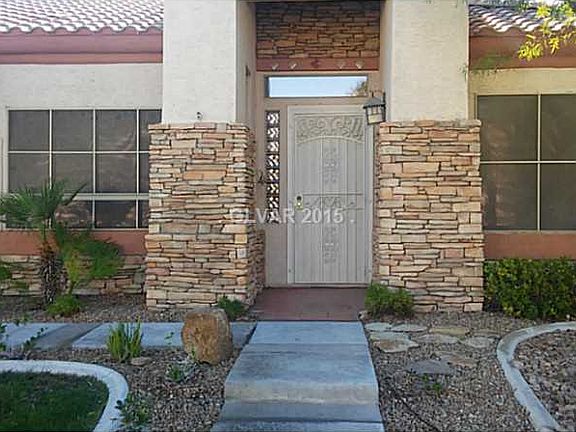 4th image of 41 Bridal Falls Ct