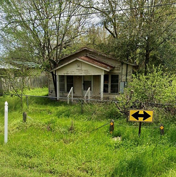 1117 W 10th St, Hearne, TX 77859 MLS 71974351 Zillow