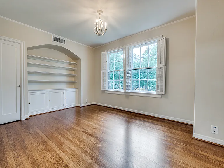 4329 Lorraine Ave — Photo 19