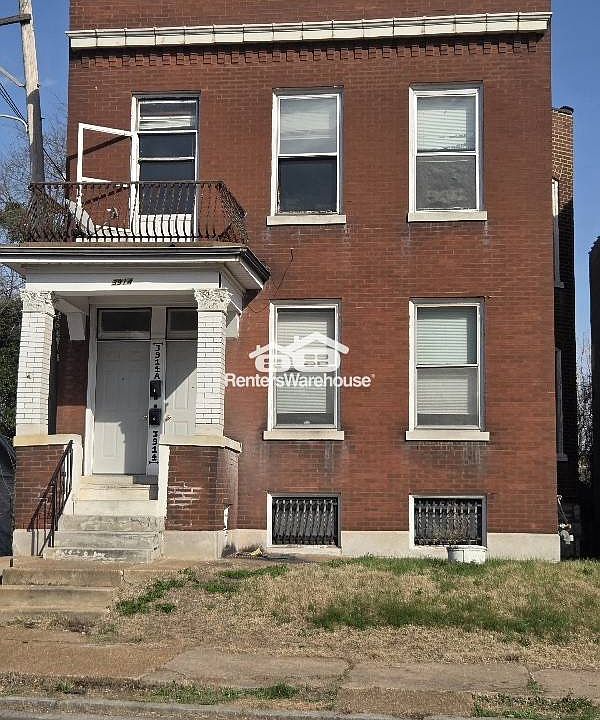 1st image of 3914 Michigan Ave