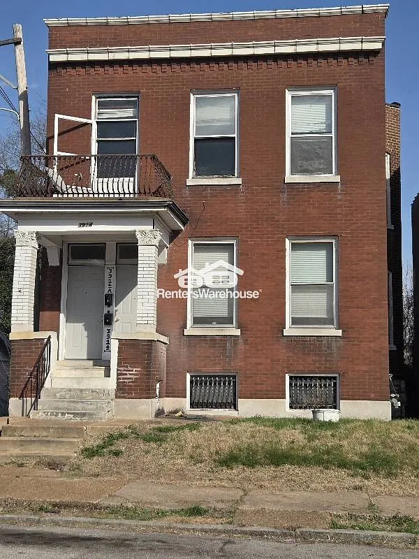 3914 Michigan Ave photo 1