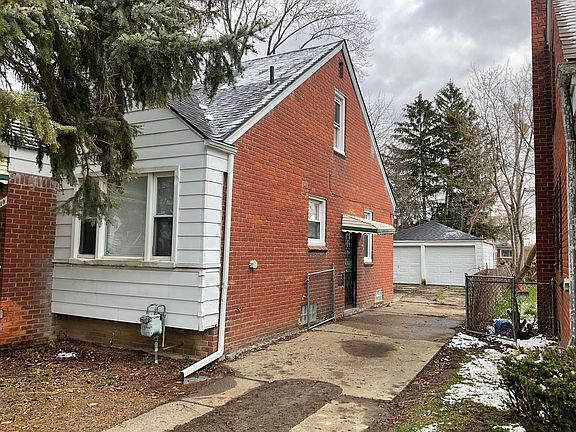 2nd image of 9010 Westwood St