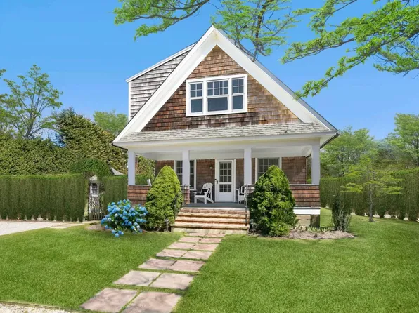 19 Davids Ln, East Hampton, NY 11937