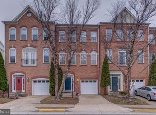 13588 Big Boulder Rd, Herndon, VA 20171