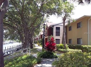 5562 Baywater Dr, Tampa, FL 33615