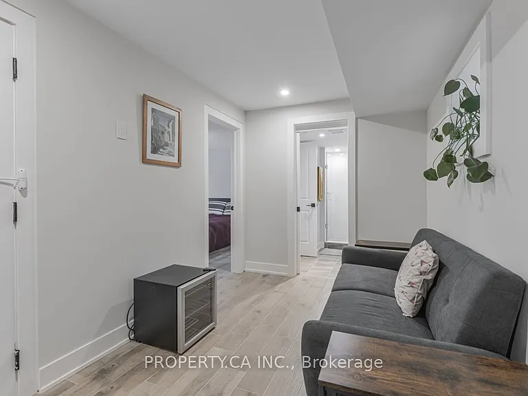 55 Glenshaw Cres #BASEMENT — Photo 8
