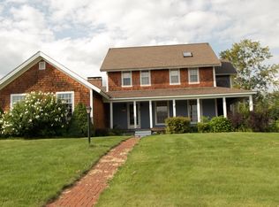 2 Lewin Ln, Swansea, MA 02777