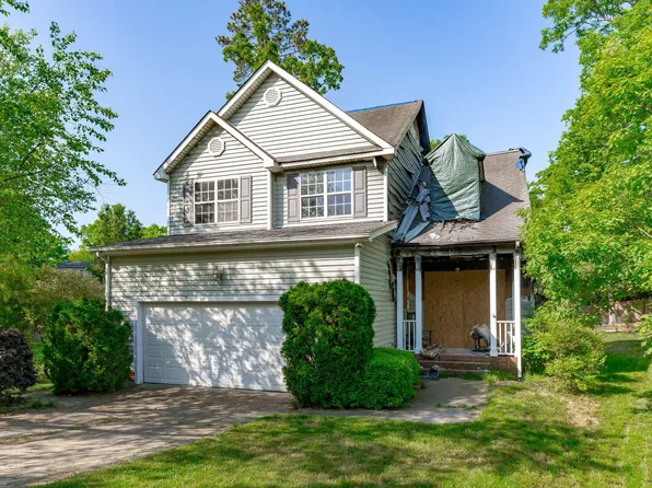 229 Hickory Glen Ln #241, Holly Springs, NC 27540