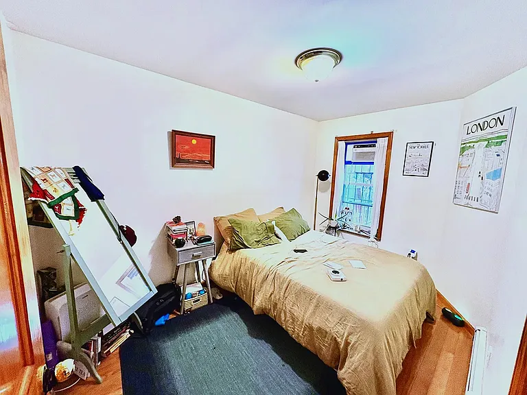 451 51st St #1 — Photo 50