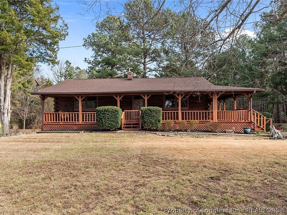 1st image of 447 Blackstone Rd