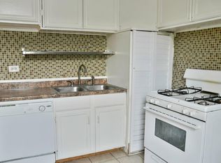 5749 N Ridge Ave #67GWWJBM0, Chicago, IL 60660