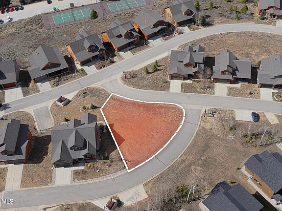 4th image of 500 POWDER Court