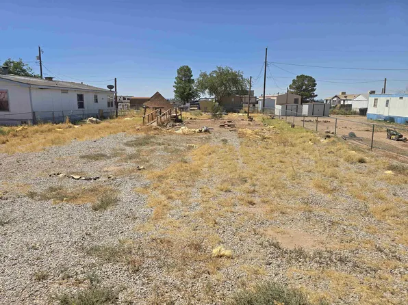 747 Brooks Ave, Alamogordo, NM 88310