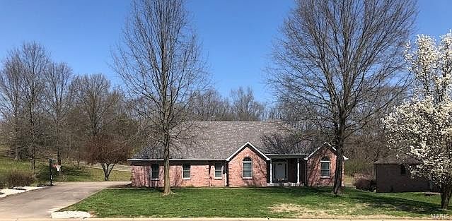 1st image of 3414 Julie Dr