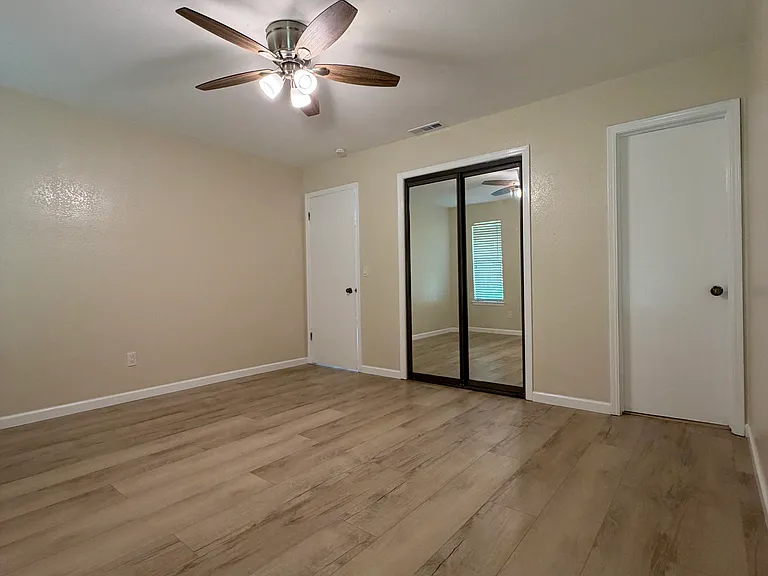 4209 Willowisp Dr — Photo 7