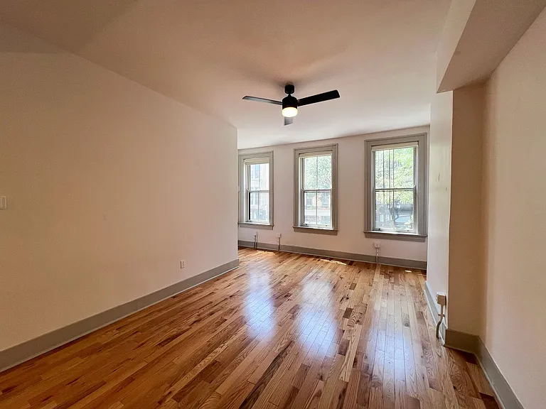 1338 Main Street — Photo 13