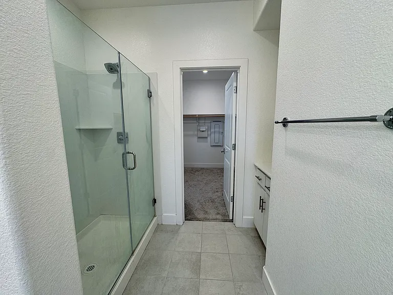 3551 Teeling Way — Photo 9