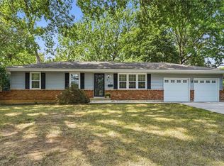 717 N Curtis St, Olathe, KS 66061