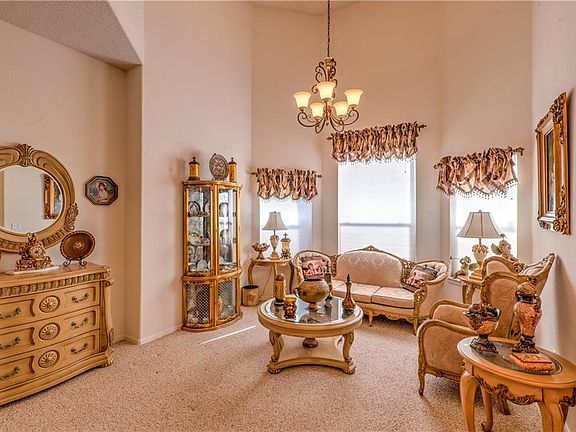 4th image of 6271 Viale Del Sol Ave