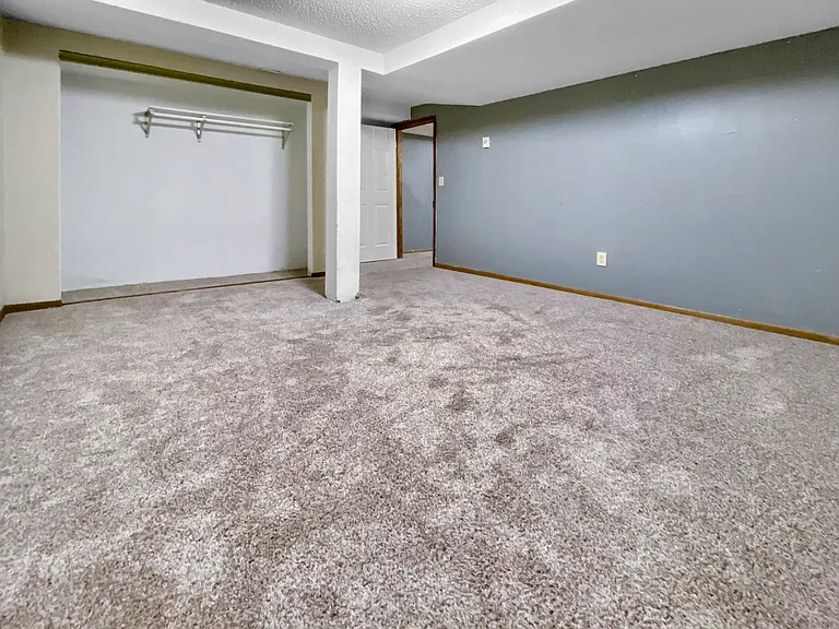 404 S 5th St #C — Photo 6