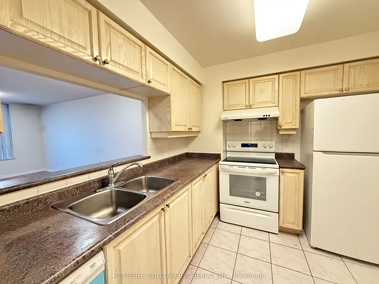 68 Corporate Dr #2522 — Photo 11