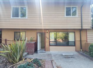 1281 Spruce St, Florence, OR 97439