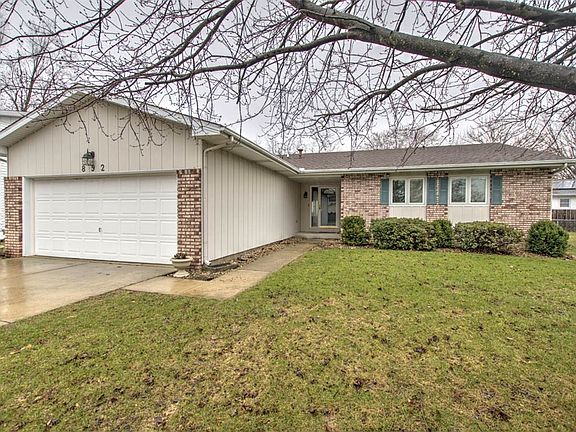 2nd image of 892 S Jefferson Dr