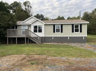 554 Walker Rd, Chatsworth, GA 30705