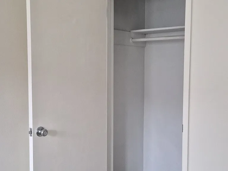 433 S Baldwin Ave #D — Photo 9