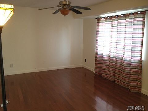 2nd image of 101 Pointe Cir S
