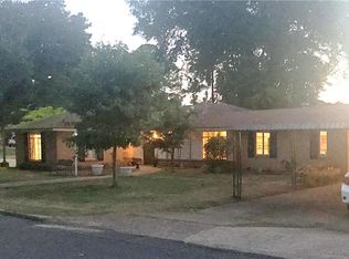 408 Lakeshore Dr, Minden, LA 71055