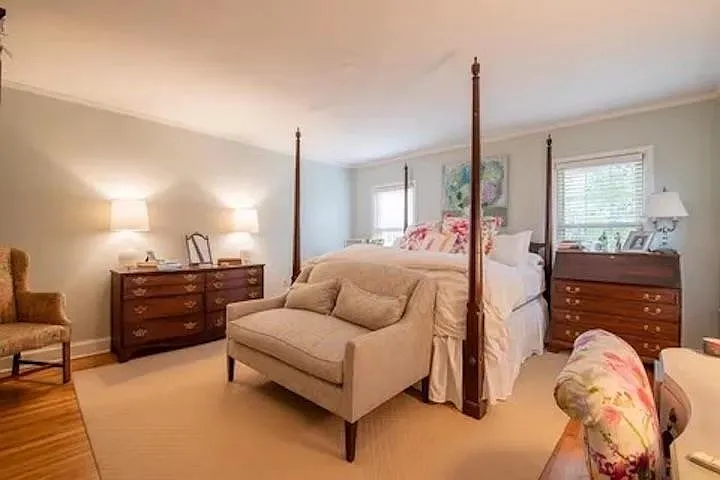 2906 Tishomingo Ln — Photo 24