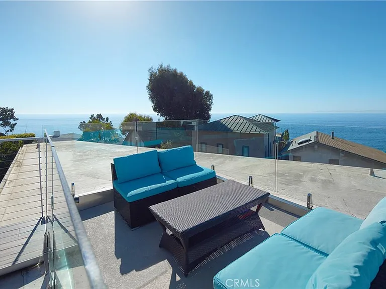 2680 Victoria Dr — Photo 24