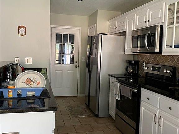 3rd image of 5537 Heatherbrae Ln