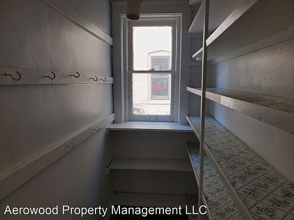 2nd image of 1118 N Saint Paul St
