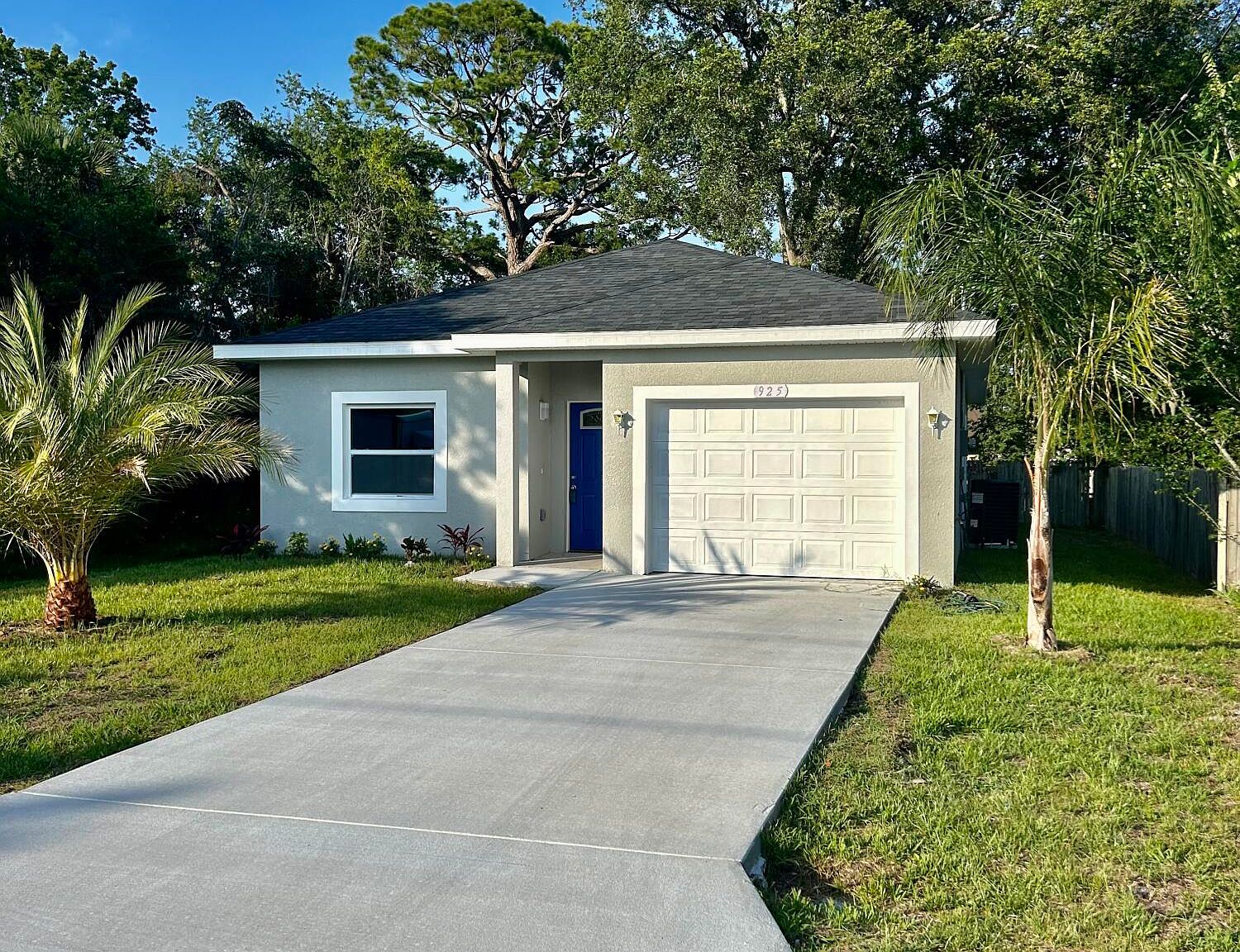 925 May Ave, Holly Hill, FL 32117 Zillow