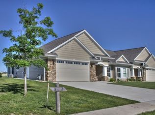 1850 Cedar Ln, Peru, IL 61354