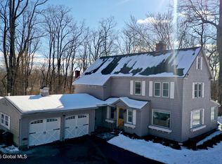 32 Sunnyside Rd, Scotia, NY 12302